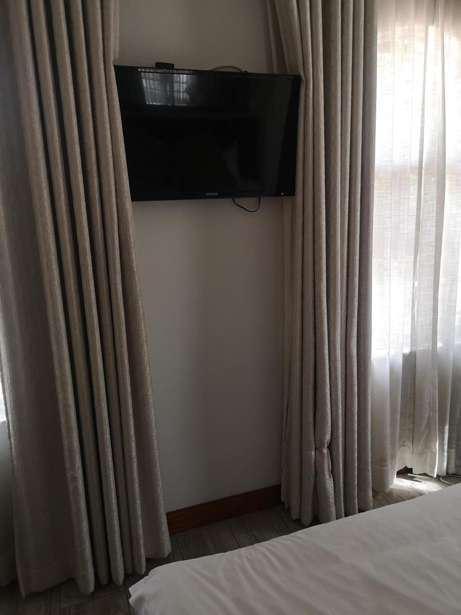 Lotus Guest House 约翰内斯堡 外观 照片